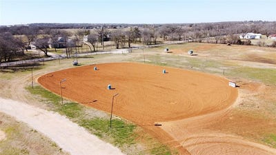 /international/us/2200-county-road-801c-cleburne-tx-110097765714/