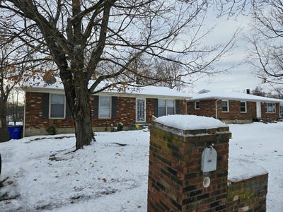 /international/us/2056-fort-harrods-drive-lexington-ky-110101137482/