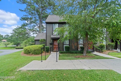 /international/us/779-willow-creek-drive-macon-ga-110100997932/