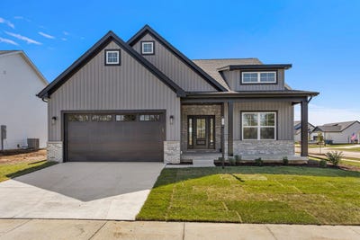 /international/us/19-meadow-drive-monticello-il-110100068599/