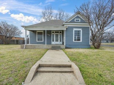 /international/us/409-nw-main-street-ennis-tx-110105861919/