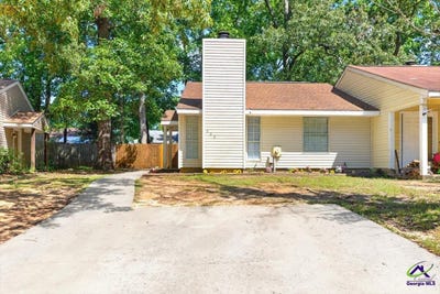 /international/us/233-somerset-drive-warner-robins-ga-110110255940/