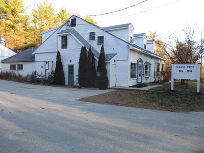 /international/us/145-grove-street-peterborough-nh-110107779651/