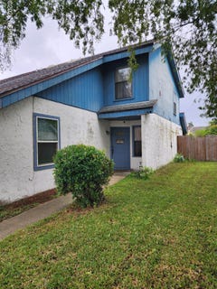 /international/us/745-century-21-drive-jacksonville-fl-110107633591/