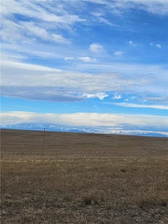 /international/us/basin-acres-shawmut-mt-110106127791/