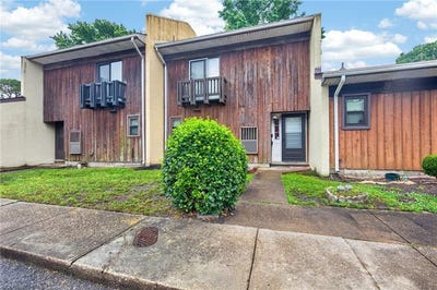 /international/us/1435-longdale-drive-norfolk-va-110108536835/