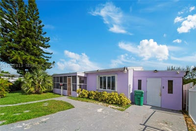 /international/us/2461-nw-208th-st-miami-gardens-fl-110120619818/