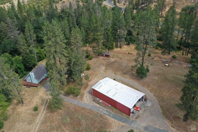 /international/us/48600-highway-101-laytonville-ca-110109070356/