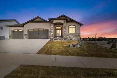 /international/us/5711-mica-bluff-cheyenne-wy-110098645996/