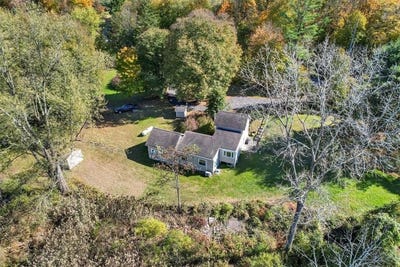 /international/us/241-smith-clove-road-highland-mills-ny-110095479248/