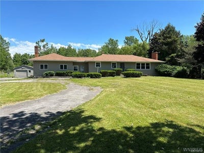 /international/us/7841-transit-road-east-amherst-ny-110106980936/