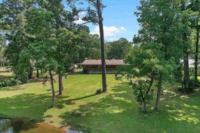/international/us/120-county-road-1836-carthage-tx-110099893039/