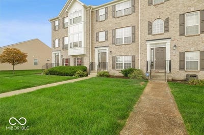 /international/us/172-straughn-lane-westfield-in-110106982023/