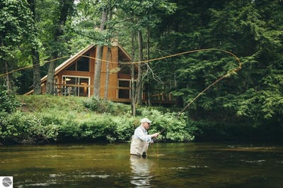 /international/us/8705-w-river-ranch-bend-baldwin-mi-110090991880/