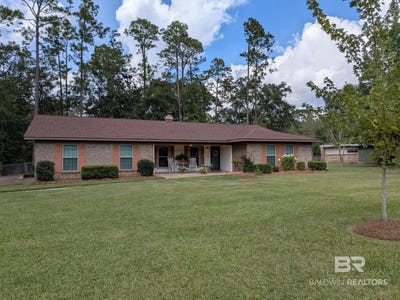 /international/us/713-e-6th-street-bay-minette-al-110120516390/