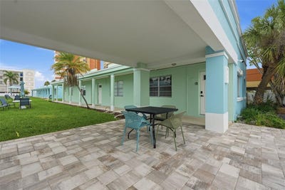 /international/us/17880-gulf-boulevard-st-petersburg-fl-110108011006/