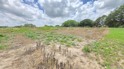/international/us/16709-llano-estacado-atascosa-tx-110108607635/