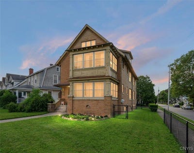 /international/us/1912-sunset-avenue-utica-ny-110100471554/