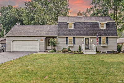 /international/us/1003-northwood-drive-nappanee-in-110100982411/