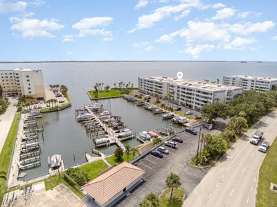 /international/us/5011-dixie-highway-ne-palm-bay-fl-110098825017/