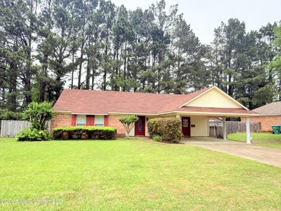 /international/us/764-scenic-drive-grenada-ms-110107694851/
