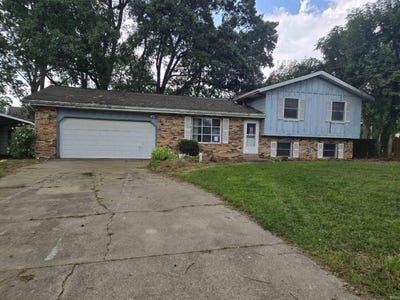 /international/us/56033-wynnewood-drive-osceola-in-110120017296/
