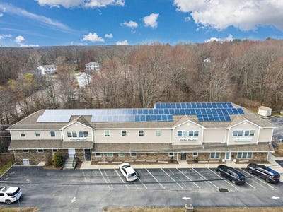/international/us/44-washington-street-plainville-ma-110107284799/