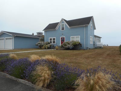 /international/us/183-lighthouse-crescent-city-ca-110100945088/