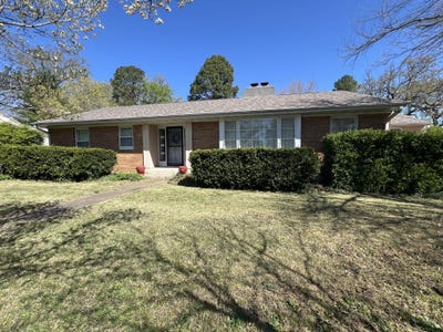 /international/us/848-chestnut-street-thayer-mo-110108218228/