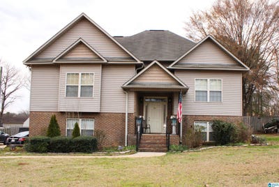 /international/us/13426-todd-drive-lake-view-al-110097511196/