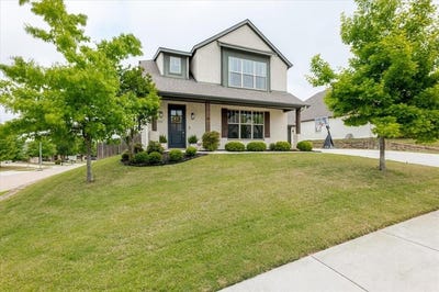 /international/us/560-inwood-street-benbrook-tx-110107233464/