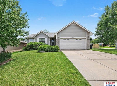 /international/us/18915-n-miami-street-elkhorn-ne-110108662337/