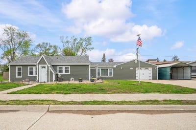 /international/us/315-dunham-avenue-st-joseph-mi-110107749842/