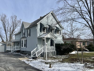 /international/us/7113-clarendon-hills-road-darien-il-110106668749/