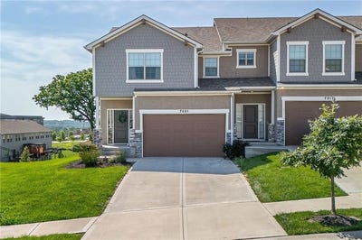 /international/us/7321-aaron-street-parkville-mo-110101258146/