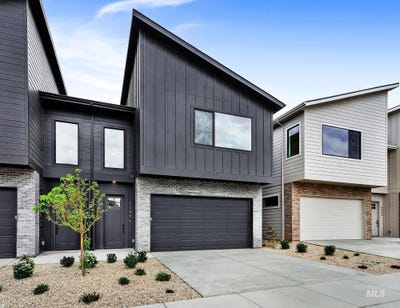 /international/us/5066-s-brian-ave-boise-id-110108073549/