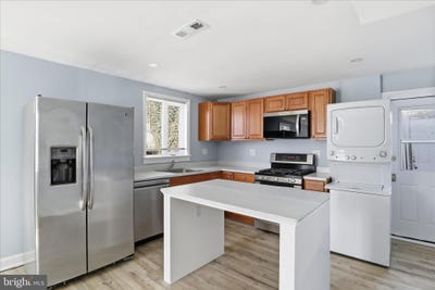 /international/us/5415-8th-street-s-arlington-va-110106718640/