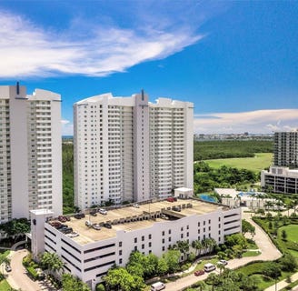 /international/us/15051-royal-oaks-lane-north-miami-fl-110107818500/
