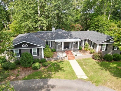/international/us/1057-country-club-drive-pickens-sc-110094127380/?lang=zh-tw