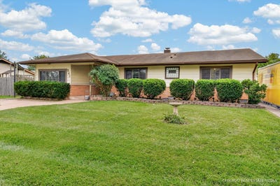 /international/us/543-germaine-lane-elk-grove-village-il-110120004078/
