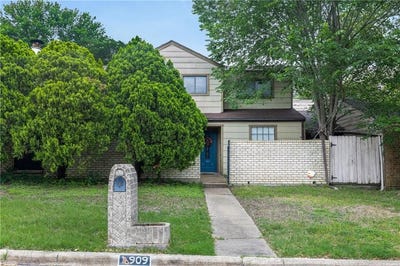 /international/us/909-westview-street-bryan-tx-110107730825/