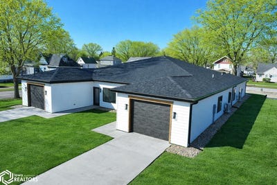 /international/us/328-fox-drive-sac-city-ia-110106670498/