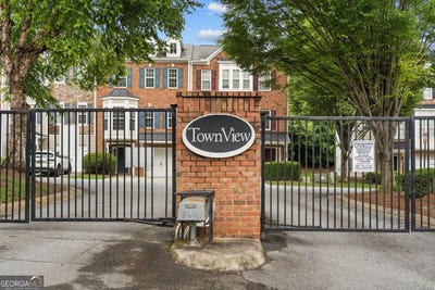 /international/us/632-plaza-park-walk-se-632-kennesaw-ga-110107039063/