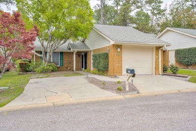 /international/us/614-clarendon-place-aiken-sc-110107933877/