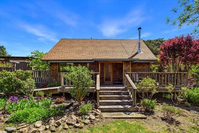 /international/us/303-hungry-gulch-road-whitethorn-ca-110107485417/
