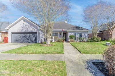 /international/us/104-hyacinth-drive-lafayette-la-110097916626/
