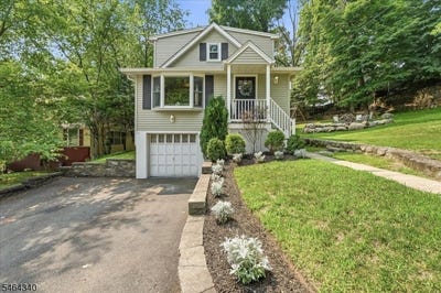 /international/us/21-nassau-st-north-haledon-boro-nj-110120038888/