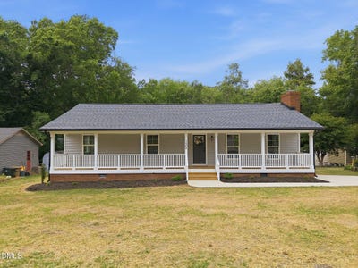 /international/us/1504-woods-creek-drive-garner-nc-110107857086/