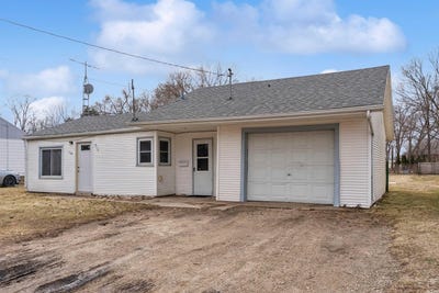 /international/us/912-jones-road-evansdale-ia-110106208973/
