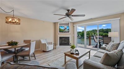 /international/us/288-cedar-glen-drive-camdenton-mo-110100586837/